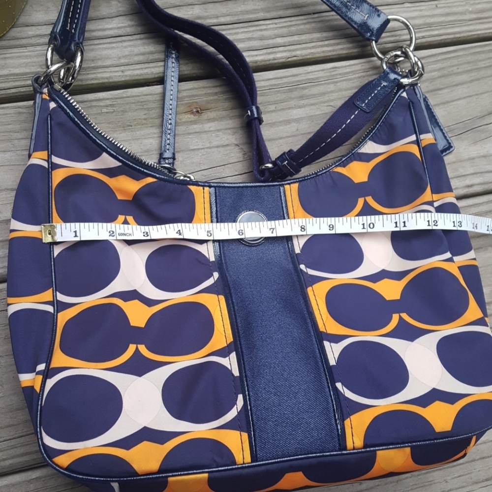 Coach Hobo Purse - Picture 7 of 8